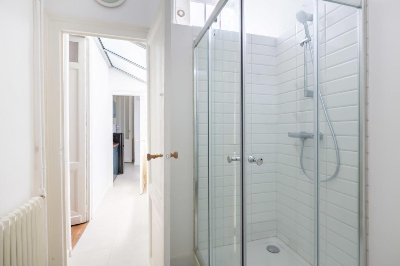 Guestready - Modern Apartment In City Center For Up To 4 Guests! Bordeaux Buitenkant foto